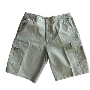 Fargo men’s cargo shorts with pockets size 36 waist utility 100% cotton green